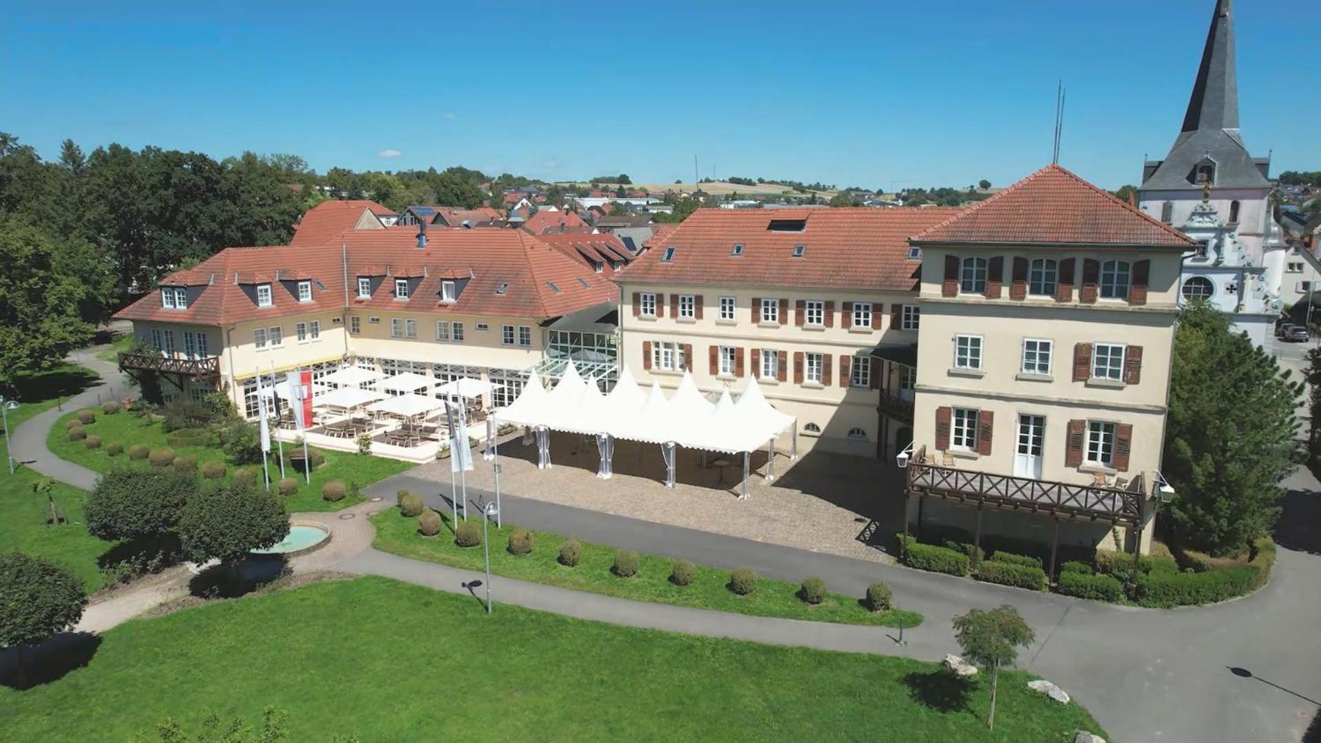 Schloss Neckarbischofsheim ภายนอก รูปภาพ